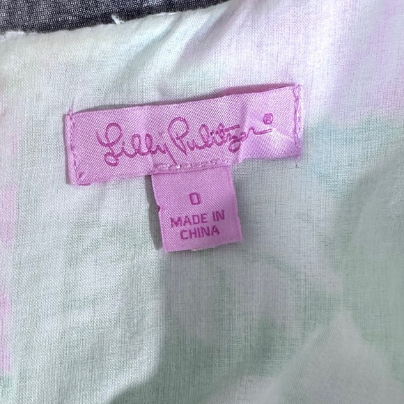 Lilly Pulitzer Cathy Shift Dress in Hibiscus Stroll [AA157] - Picture 6 of 7